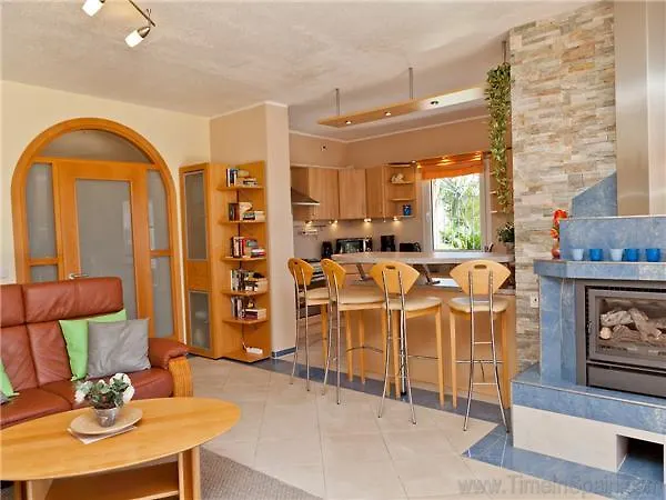 Villa Hoja Estepona 0*,  Spain